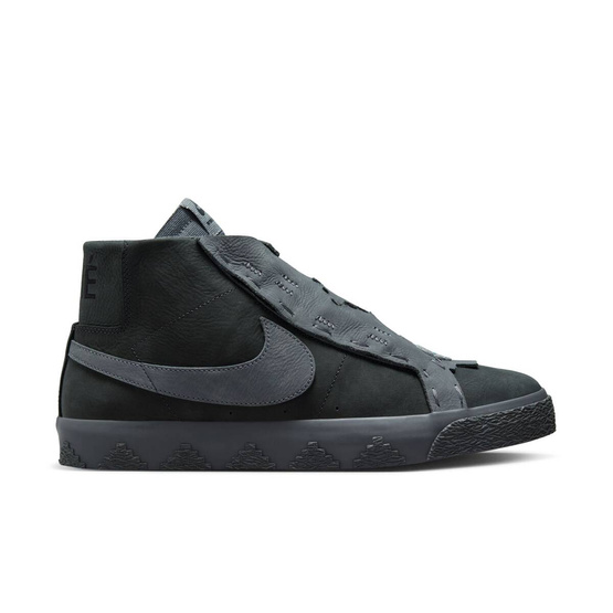 Nike SB Zoom Blazer Mid QS